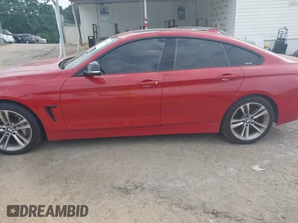 2015 BMW 4 Series 435i с VIN WBA4B1C57FG241320, выставлен на аукционе IAAI как лот 42688707 с пробегом 125 141 миль миль и . История ставок и продаж доступна на DreamBid. Изображение 15.