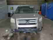 2006 Honda Pilot EX-L z VIN 2HKYF18566H507200, wystawiony jako Copart lot #70293415 z przebiegiem 185 135 mil mil oraz Szkoda całkowita • Salvage title. Historia ofert i sprzedaży dostępna na DreamBid. Obrazek 5.