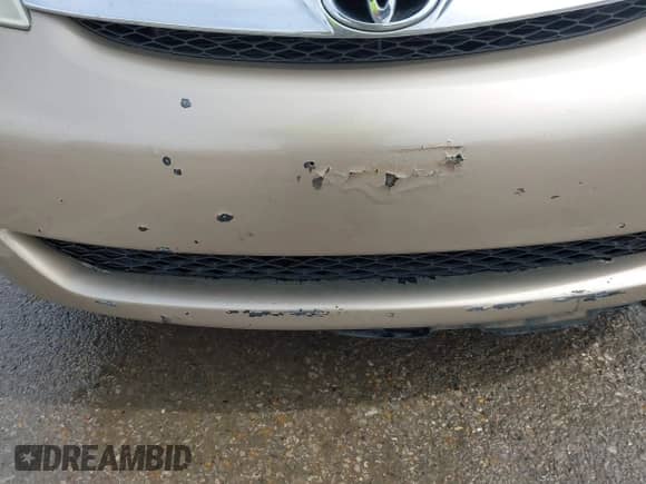 2008 Toyota Sienna XLE z VIN 5TDBK22C48S014479, wystawiony jako IAAI lot #41800059 z przebiegiem 154 958 mil mil oraz . Historia ofert i sprzedaży dostępna na DreamBid. Obrazek 6.