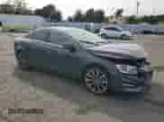 2015 Volvo S60 T5 Drive-E Platinum с VIN YV140MFM3F2335862, выставлен на аукционе Copart как лот 57490365 с пробегом Не указан миль и Списание • Salvage title. История ставок и продаж доступна на DreamBid. Изображение 4.