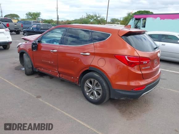 2016 Hyundai Santa Fe with VIN 5XYZT3LB4GG352189, listed as a IAAI auction lot 43001699 with 61,048 mi miles and . Bid and sale history available at DreamBid. Image 3.