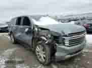 2023 Chevrolet Suburban High Country z VIN 1GNSKGKL9PR211956, wystawiony jako Copart lot #47473585 z przebiegiem 52 440 mil mil oraz Szkoda całkowita • Salvage title. Historia ofert i sprzedaży dostępna na DreamBid. Obrazek 12.