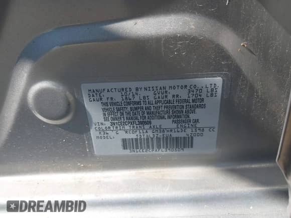 2015 Nissan Note S Plus z VIN 3N1CE2CPXFL390509, wystawiony jako IAAI lot #43062413 z przebiegiem 167 405 mil mil oraz . Historia ofert i sprzedaży dostępna na DreamBid. Obrazek 9.