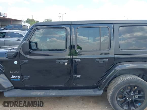 2022 Jeep Wrangler Unlimited Sahara с VIN 1C4JJXP64NW278232, выставлен на аукционе IAAI как лот 43214382 с пробегом 44 034 миль миль и . История ставок и продаж доступна на DreamBid. Изображение 14.