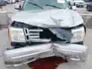 2006 Cadillac Escalade с VIN 1GYEC63N76R111196, выставлен на аукционе IAAI как лот 42372318 с пробегом 79 787 миль миль и . История ставок и продаж доступна на DreamBid. Изображение 6.