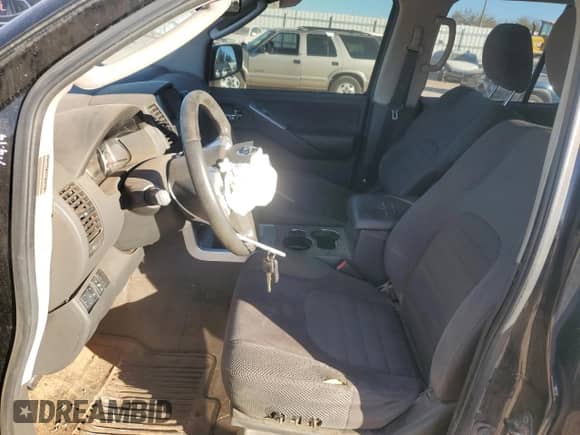 2011 Nissan Pathfinder Silver z VIN 5N1AR1NBXBC622337, wystawiony jako Copart lot #83421344 z przebiegiem 185 312 mil mil oraz Szkoda całkowita • Salvage title. Historia ofert i sprzedaży dostępna na DreamBid. Obrazek 7.