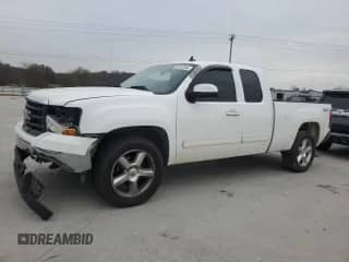 2007 GMC Sierra 1500 SLT с VIN 1GTEK19J77Z640181, выставлен на аукционе Copart как лот 82925304 с пробегом 258 125 миль миль и Списание • Salvage title. История ставок и продаж доступна на DreamBid. Изображение 1.