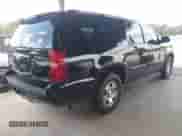 2008 Chevrolet Suburban LTZ с VIN 3GNFC160X8G159945, выставлен на аукционе IAAI как лот 42791769 с пробегом 417 308 миль миль и . История ставок и продаж доступна на DreamBid. Изображение 4.