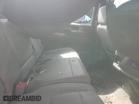 2024 Chevrolet Silverado 2500HD LT z VIN 1GC4YNE79RF266415, wystawiony jako Copart lot #47175695 z przebiegiem Nie podano mil oraz Szkoda całkowita • Salvage title. Historia ofert i sprzedaży dostępna na DreamBid. Obrazek 10.