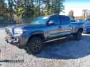 2021 Toyota Tacoma SR5 z VIN 3TMDZ5BN4MM106371, wystawiony jako IAAI lot #43451030 z przebiegiem 47 236 mil mil oraz . Historia ofert i sprzedaży dostępna na DreamBid. Obrazek 2.