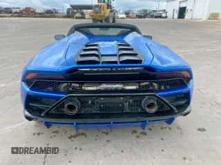 2023 Lamborghini Huracan z VIN ZHWUT4ZF7PLA22359, wystawiony jako Copart lot #49253305 z przebiegiem 10 072 mil mil oraz Szkoda całkowita • Salvage title. Historia ofert i sprzedaży dostępna na DreamBid. Obrazek 6.