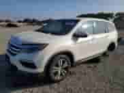 2016 Honda Pilot EX с VIN 5FNYF5H37GB021808, выставлен на аукционе Copart как лот 81975225 с пробегом 178 962 миль миль и Списание • Salvage title. История ставок и продаж доступна на DreamBid. Изображение 1.