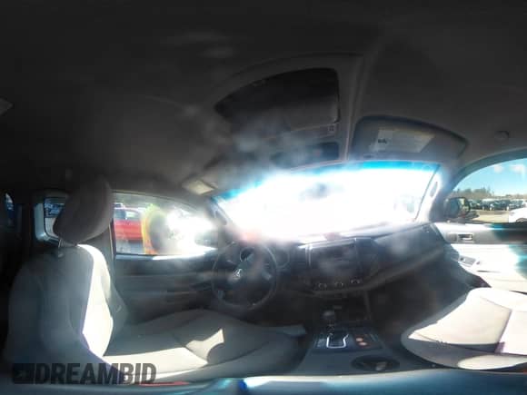 2014 Toyota Tacoma с VIN 5TFUX4EN7EX027719, выставлен на аукционе IAAI как лот 41922936 с пробегом 163 047 миль миль и . История ставок и продаж доступна на DreamBid. Изображение 18.