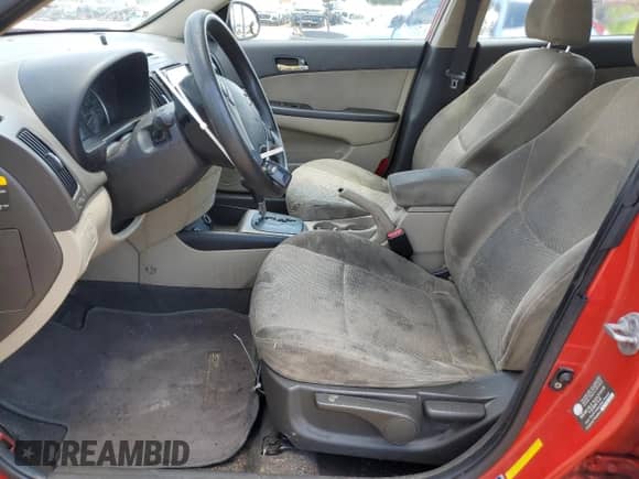 2010 Hyundai Elantra GLS с VIN KMHDC8AE3AU066209, выставлен на аукционе Copart как лот 68336525 с пробегом 144 190 миль миль и Списание • Salvage title. История ставок и продаж доступна на DreamBid. Изображение 7.