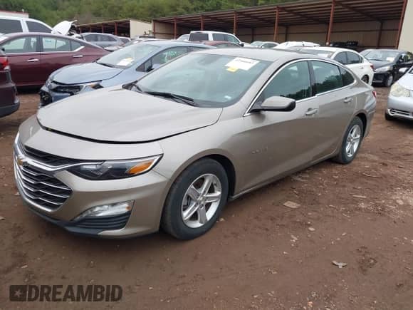 2024 Chevrolet Malibu LT с VIN 1G1ZD5ST2RF106825, выставлен на аукционе IAAI как лот 43566683 с пробегом 49 797 миль миль и . История ставок и продаж доступна на DreamBid. Изображение 17.