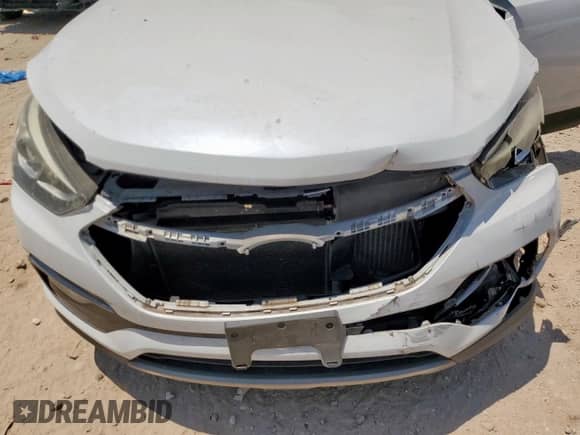 2018 Hyundai Santa Fe 2.0T with VIN 5NMZU4LA6JH075536, listed as a Copart auction lot 69057095 with 52,348 mi miles and Salvage title. Bid and sale history available at DreamBid. Image 12.