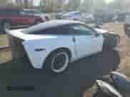 2008 Chevrolet Corvette с VIN 1G1YY26W285131831, выставлен на аукционе Copart как лот 86121135 с пробегом 60 347 миль миль и Списание • Salvage title. История ставок и продаж доступна на DreamBid. Изображение 3.