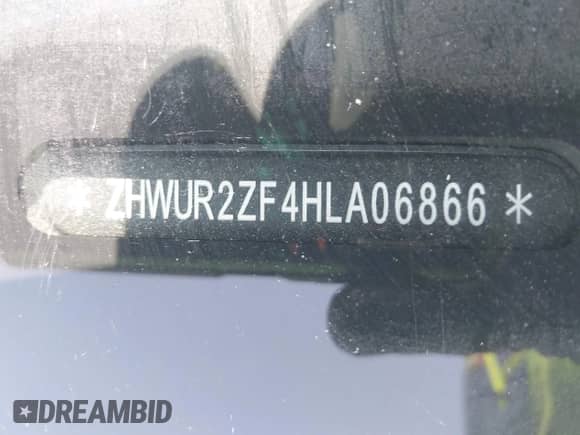 2017 Lamborghini Huracan с VIN ZHWUR2ZF4HLA06866, выставлен на аукционе IAAI как лот 42742902 с пробегом Не указан миль и . История ставок и продаж доступна на DreamBid. Изображение 9.