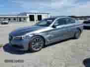 2017 BMW 5 Series 530i xDrive с VIN WBAJA7C33HG905932, выставлен на аукционе Copart как лот 81654565 с пробегом 110 226 миль миль и Чистый • Clean title. История ставок и продаж доступна на DreamBid. Изображение 1.