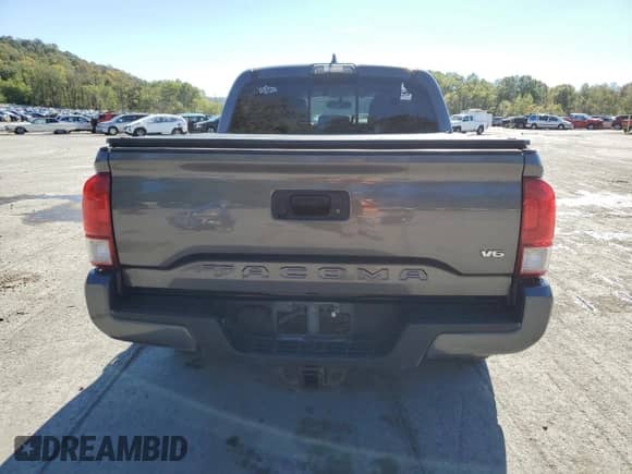2017 Toyota Tacoma SR5 with VIN 5TFCZ5AN0HX067369, listed as a Copart auction lot 86234915 with 250,421 mi miles and Salvage title. Bid and sale history available at DreamBid. Image 6.