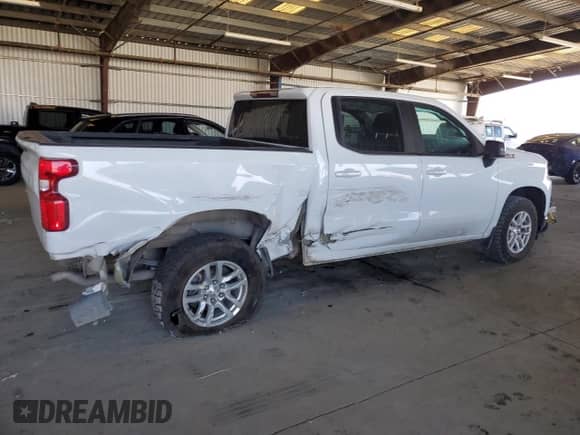 2020 Chevrolet Silverado 1500 LT с VIN 3GCUYDET5LG451011, выставлен на аукционе Copart как лот 67984385 с пробегом 122 359 миль миль и Списание • Salvage title. История ставок и продаж доступна на DreamBid. Изображение 3.
