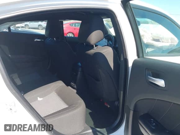 2023 Dodge Charger SXT z VIN 2C3CDXJG9PH636755, wystawiony jako IAAI lot #41996030 z przebiegiem 16 827 mil mil oraz . Historia ofert i sprzedaży dostępna na DreamBid. Obrazek 8.