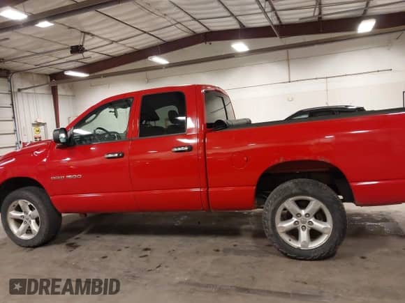 2007 Dodge 1500 SLT with VIN 1D7HU18P07S202081, listed as a IAAI auction lot 42269152 with 147,291 mi miles and . Bid and sale history available at DreamBid. Image 15.