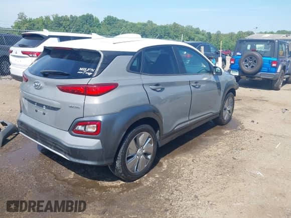 2021 Hyundai Kona SEL with VIN KM8K23AG1MU110954, listed as a IAAI auction lot 42579569 with 24,856 mi miles and . Bid and sale history available at DreamBid. Image 4.