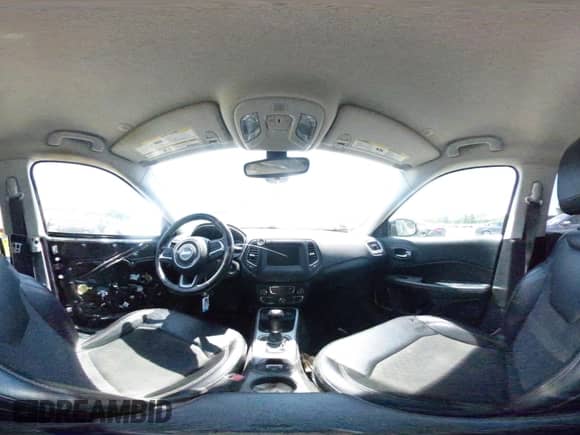 2020 Jeep Compass Latitude z VIN 3C4NJCBB7LT141612, wystawiony jako IAAI lot #42935872 z przebiegiem 100 557 mil mil oraz . Historia ofert i sprzedaży dostępna na DreamBid. Obrazek 18.