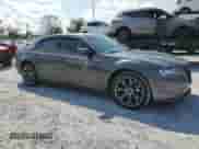 2015 Chrysler 300 S с VIN 2C3CCABG7FH908765, выставлен на аукционе Copart как лот 82719585 с пробегом 155 467 миль миль и Чистый • Clean title. История ставок и продаж доступна на DreamBid. Изображение 4.