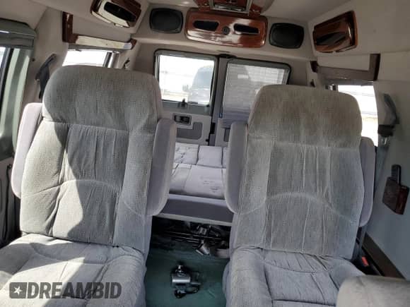 1999 Dodge Cargo Conversion with VIN 2B6HB11Y8XK554262, listed as a Copart auction lot 55888945 with 107,052 mi miles and Clean title. Bid and sale history available at DreamBid. Image 10.