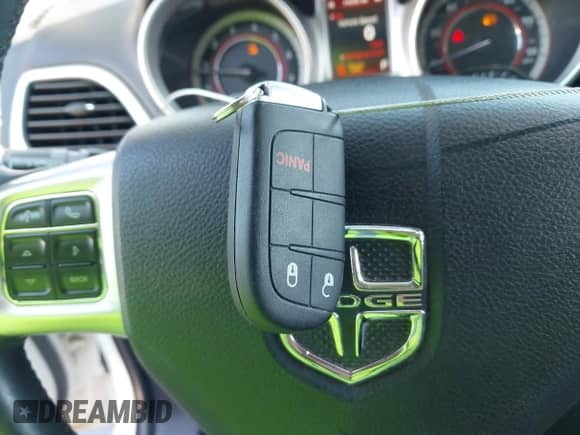 2016 Dodge Journey Crossroad with VIN 3C4PDDGG8GT113060, listed as a IAAI auction lot 43043593 with 110,721 mi miles and . Bid and sale history available at DreamBid. Image 11.