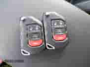 2025 Jeep Wrangler Sahara с VIN 1C4PJXEN7SW518700, выставлен на аукционе IAAI как лот 43325248 с пробегом 11 580 миль миль и . История ставок и продаж доступна на DreamBid. Изображение 11.