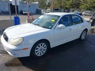 2003 Hyundai Sonata GLS with VIN KMHWF35H93A870185, listed as a IAAI auction lot 43397216 with 189,217 mi miles and . Bid and sale history available at DreamBid. Image 2.