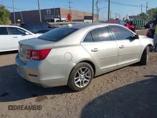2013 Chevrolet Malibu LT с VIN 1G11C5SA4DF153796, выставлен на аукционе IAAI как лот 43444588 с пробегом 145 458 миль миль и . История ставок и продаж доступна на DreamBid. Изображение 4.