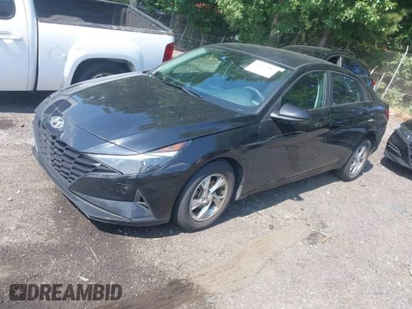 2023 Hyundai Elantra SE z VIN KMHLL4AG7PU434583, wystawiony jako IAAI lot #42567847 z przebiegiem 44 430 mil mil oraz . Historia ofert i sprzedaży dostępna na DreamBid. Obrazek 17.