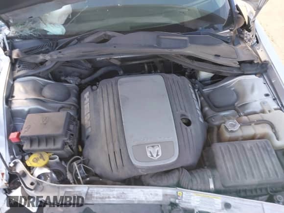 2007 Dodge Magnum R/T with VIN 2D4GV572X7H631139, listed as a IAAI auction lot 41230635 with 157,204 mi miles and . Bid and sale history available at DreamBid. Image 10.