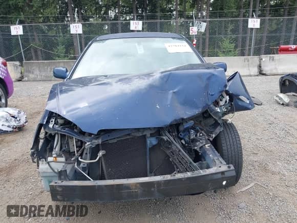 2008 Toyota Corolla CE с VIN 1NXBR30E28Z983551, выставлен на аукционе IAAI как лот 42784154 с пробегом 210 857 миль миль и . История ставок и продаж доступна на DreamBid. Изображение 13.