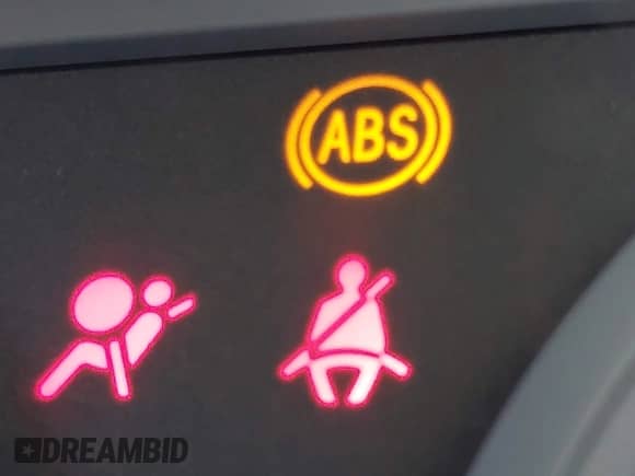 2008 Jeep Compass Sport с VIN 1J8FT47078D664159, выставлен на аукционе IAAI как лот 42632217 с пробегом 199 404 миль миль и . История ставок и продаж доступна на DreamBid. Изображение 13.