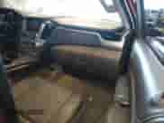 2017 Chevrolet Suburban LT с VIN 1GNSKHKC0HR258624, выставлен на аукционе IAAI как лот 43197028 с пробегом 182 042 миль миль и . История ставок и продаж доступна на DreamBid. Изображение 5.