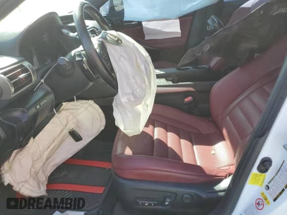 2016 Lexus IS 200t z VIN JTHBA1D23G5036946, wystawiony jako Copart lot #57934775 z przebiegiem 103 430 mil mil oraz Szkoda całkowita • Salvage title. Historia ofert i sprzedaży dostępna na DreamBid. Obrazek 7.