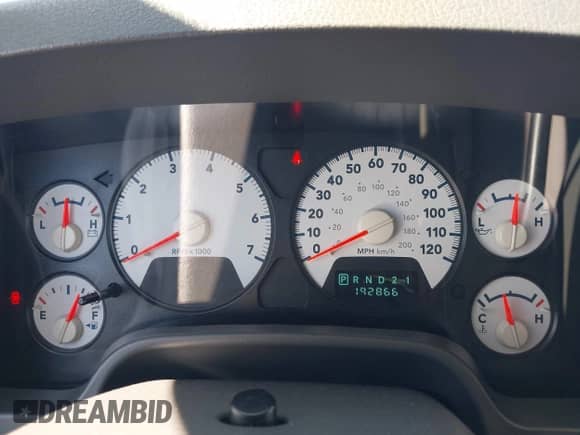 2006 Dodge 1500 SLT с VIN 1D7HA18N76S613645, выставлен на аукционе IAAI как лот 42687194 с пробегом 192 866 миль миль и . История ставок и продаж доступна на DreamBid. Изображение 7.