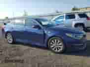 2016 Kia Optima EX с VIN 5XXGU4L37GG073424, выставлен на аукционе Copart как лот 65807015 с пробегом 159 697 миль миль и Списание • Salvage title. История ставок и продаж доступна на DreamBid. Изображение 4.