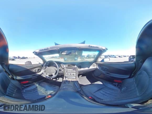 2002 Chevrolet Corvette с VIN 1G1YY22G025107386, выставлен на аукционе Copart как лот 49620905 с пробегом Не указан миль и Списание • Salvage title. История ставок и продаж доступна на DreamBid. Изображение 13.