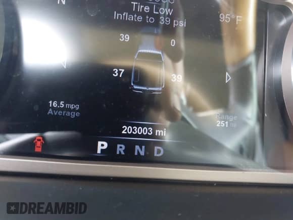 2017 Ram 1500 Limited with VIN 1C6RR7PM6HS522900, listed as a IAAI auction lot 42366025 with 203,003 mi miles and . Bid and sale history available at DreamBid. Image 15.