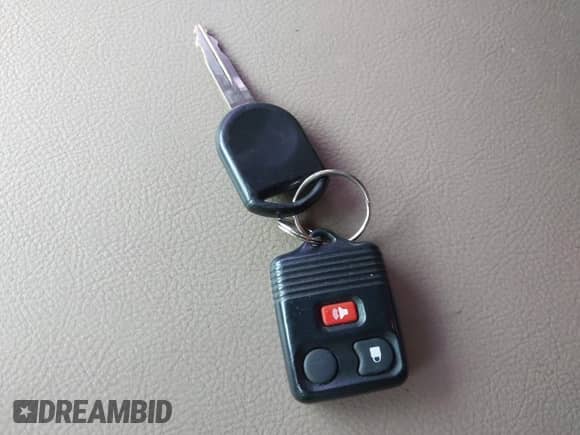 2007 Ford F-150 XLT с VIN 1FTPW12597FA48793, выставлен на аукционе IAAI как лот 43540553 с пробегом 146 138 миль миль и . История ставок и продаж доступна на DreamBid. Изображение 11.