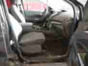 2017 Ford Escape SE z VIN 1FMCU9G93HUA51521, wystawiony jako IAAI lot #43052205 z przebiegiem 93 947 mil mil oraz . Historia ofert i sprzedaży dostępna na DreamBid. Obrazek 5.