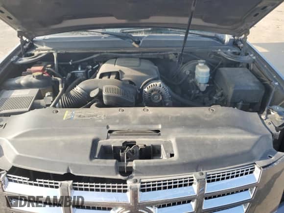 2011 Cadillac Escalade with VIN 1GYS3AEF4BR161964, listed as a Copart auction lot 83394334 with 147,525 mi miles and Salvage title. Bid and sale history available at DreamBid. Image 14.