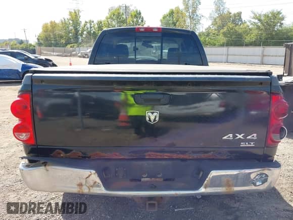2007 Dodge 1500 SLT with VIN 1D7HU18237S115313, listed as a IAAI auction lot 43357525 with 216,860 mi miles and . Bid and sale history available at DreamBid. Image 16.