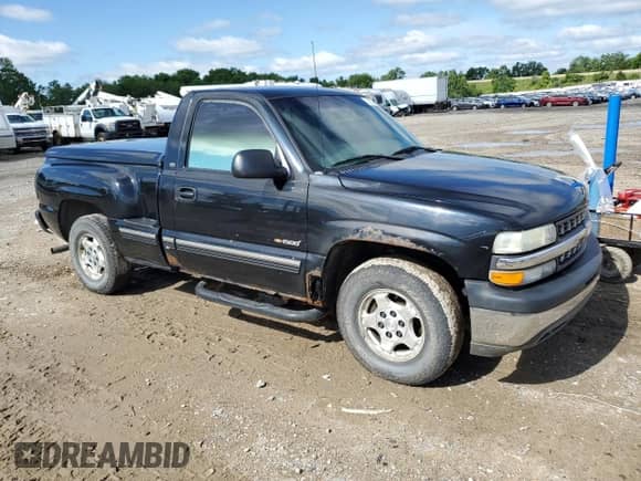 2002 Chevrolet Silverado 1500 LS with VIN 1GCEC14V92Z319968, listed as a Copart auction lot 62374295 with 236,549 mi miles and Clean title. Bid and sale history available at DreamBid. Image 4.
